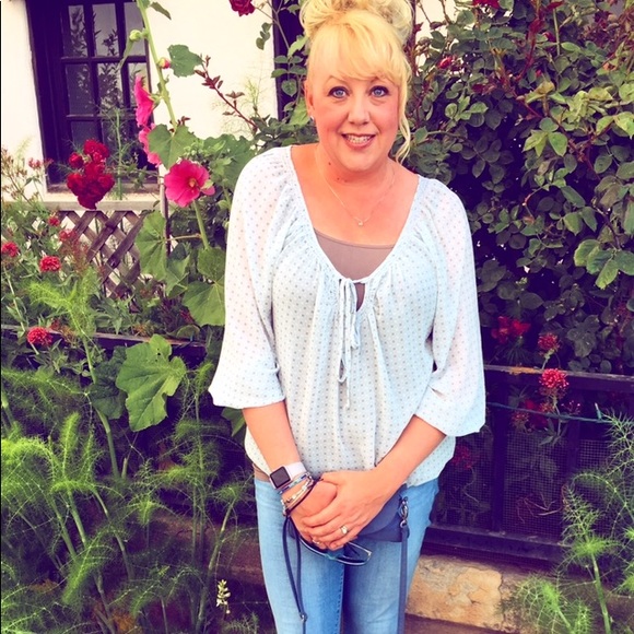 Meet your Posher, Dawn - Picture 4 of 4